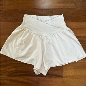 Offline by Aerie Real Me Crossover Flowy Shirt White Sz Small